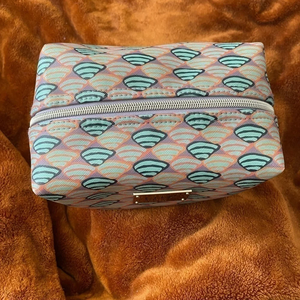 NICOLE MILLER COSMETICS ZIP UP POUCH BAG